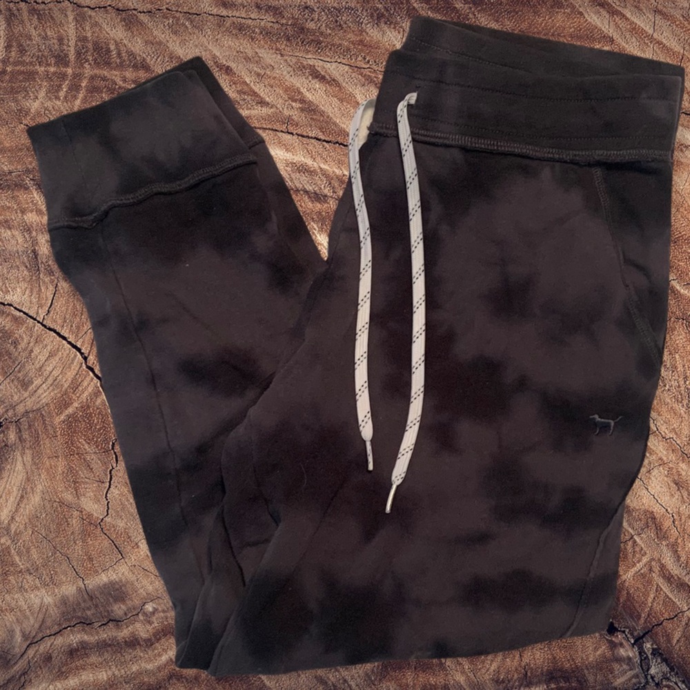 VS PINK | Black/Gray Tiedye Joggers